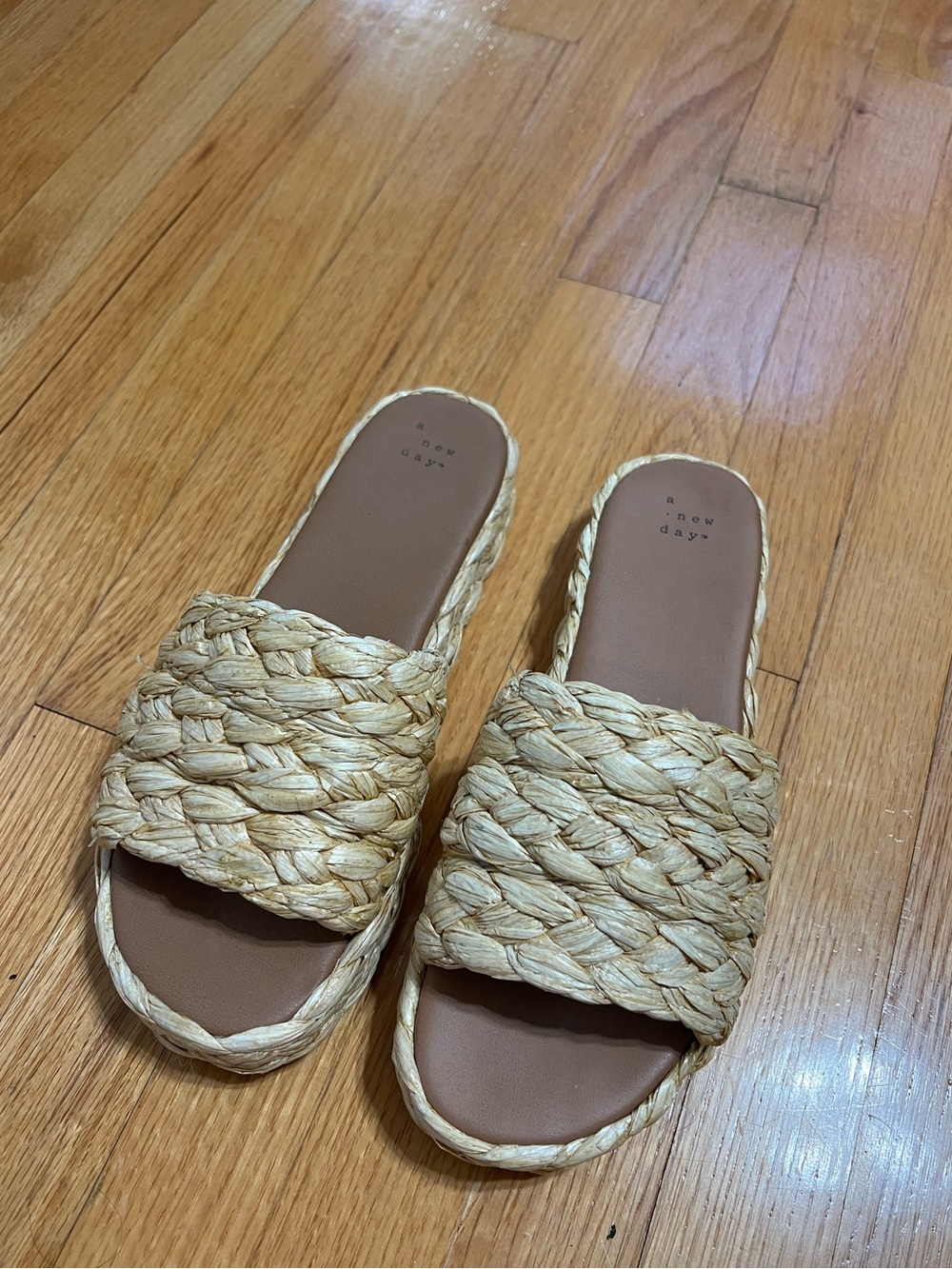 Braided Raffia Slide Sandals in Natural Tan
